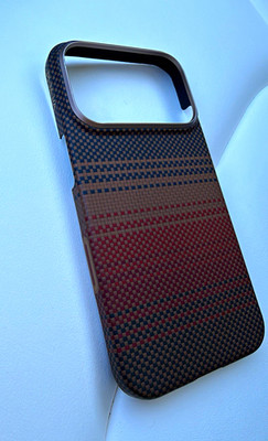 Pitaka for iPhone 17 Pro Case 6.3'' with Caseless Feeling, Aramid, Sunset