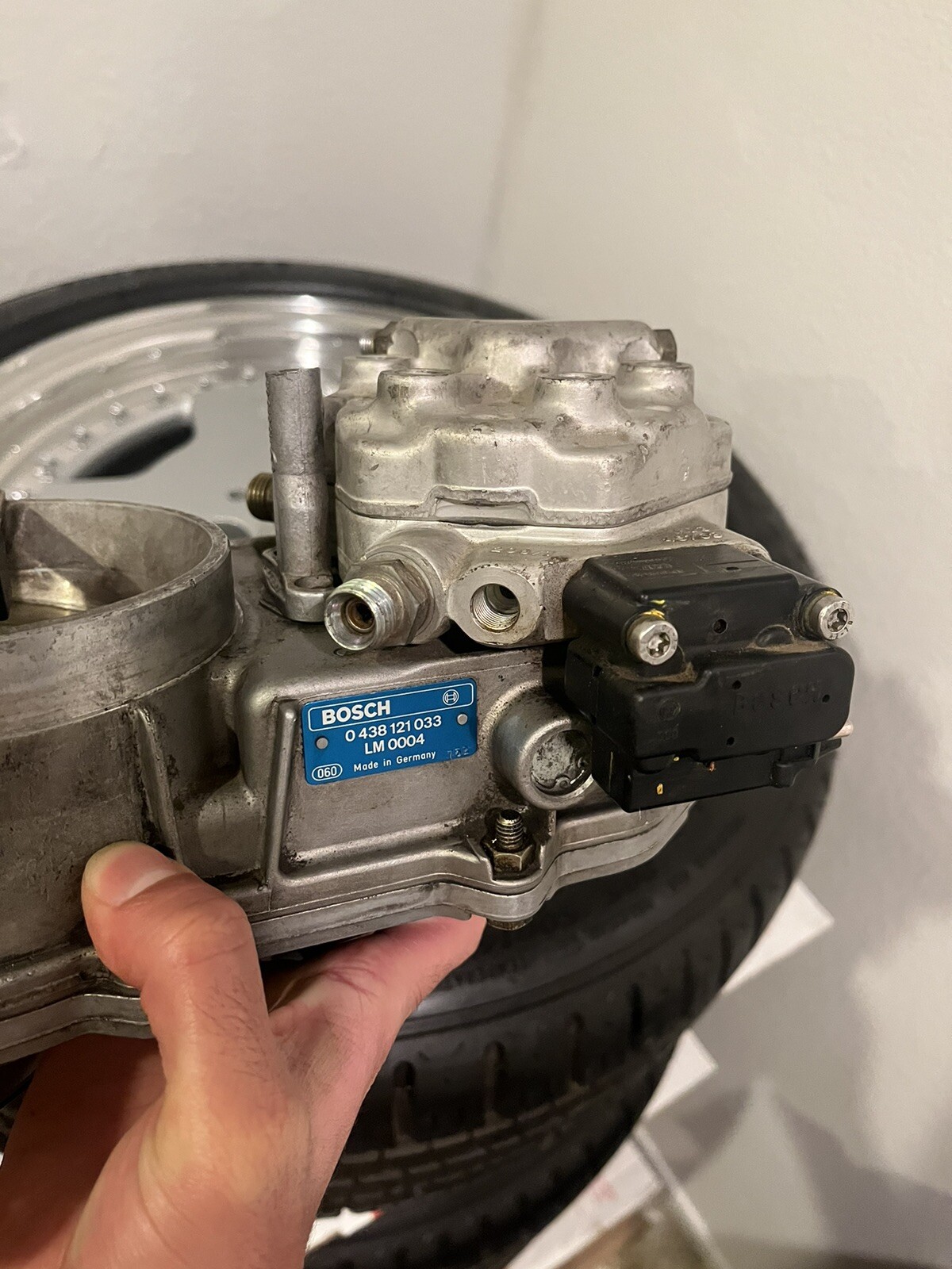 190e 2.6 fuel distributor + EHA valve eBay