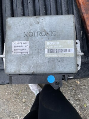 88-91 BMW E30 325i ENGINE COMPUTER CONTROL MODULE ECU 1726366 BOSCH 0261200173