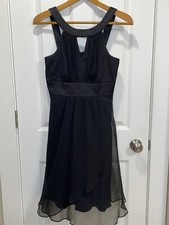 White House Black Market Women’s Size 6 Little Black Dress 