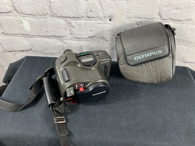Olympus Infinity Super Zoom 330 35 MM Camera With Case 