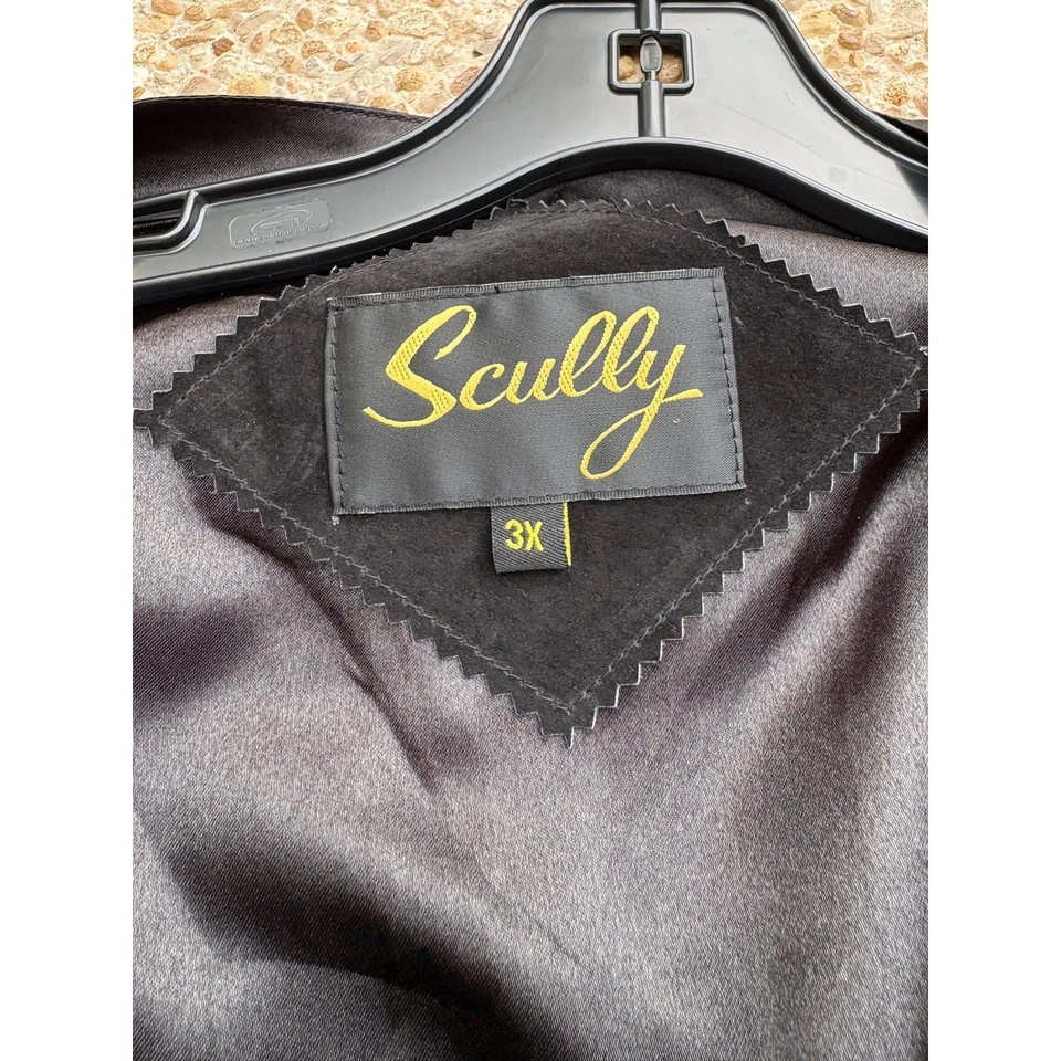 cully Men’s 3X Black Suede Western Vest – Oklahoma State Seal Buttons  - Image 4 of 4