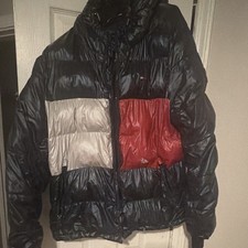 Tommy Hilfiger Men's L Colorblock Hooded Puffer Jacket Black/White/Red