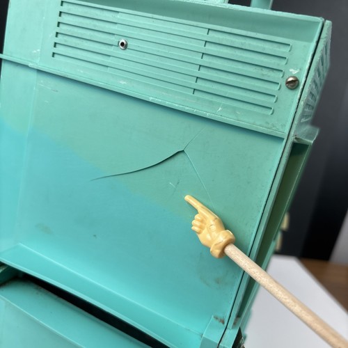 Vintage 1960's Kenner Easy Bake Oven Plastic Turquoise Untested/Powers On - Picture 10 of 23