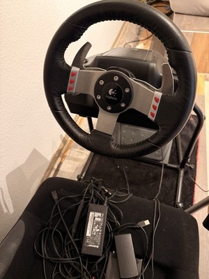 Logitech Rennsimulator Cockpit