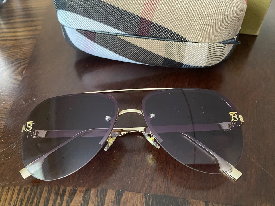 Burberry Women sunglasses  BE 2484 Caramel Brown. Aviator . Used.   - Image 2 of 4