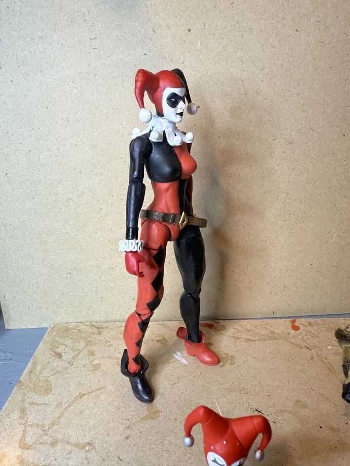 Batman Serie Animada Personalizada DC Multiverso Mcfarlane Harley Quinn Marvel Legend Foto 4 de 4