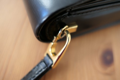 Vintage Launer London Clutch with Leather Shoulder Strap in Black Leather Bag - Picture 18 of 24