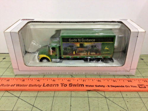 1:64 John Deere Guide To Guidance die cast Freightliner truck by SpecCast #35507 - Picture 1 of 3