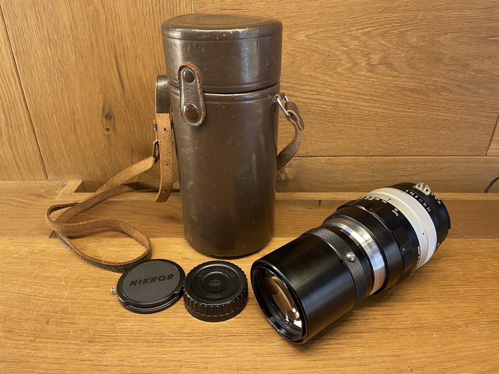 *Near Mint w/ Case* Nikon Nikkor Q Auto 200mm F/4 Ai Converted Telephoto Lens JP