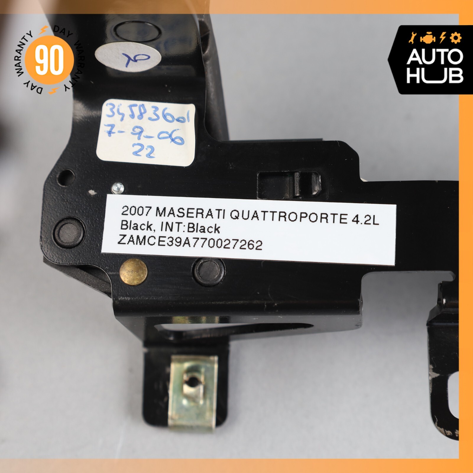 03-13 Maserati Quattroporte M139 Steering Wheel Paddle Shifters Set OEM 51k