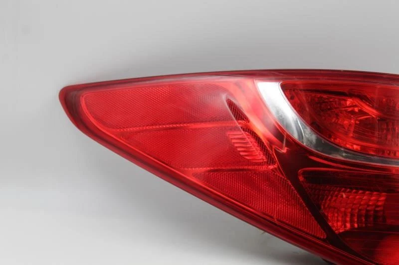 Bombilla incandescente de luz trasera izquierda para HYUNDAI SANTA FE 2013-16 OEM 22440 Foto 3 de 4