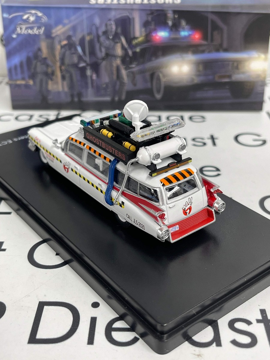 YS モデル 1/64 ゴーストバスターズ エクトワン YS Models Ghostbusters Ecto-1 Cadillac Movie Car 1:64