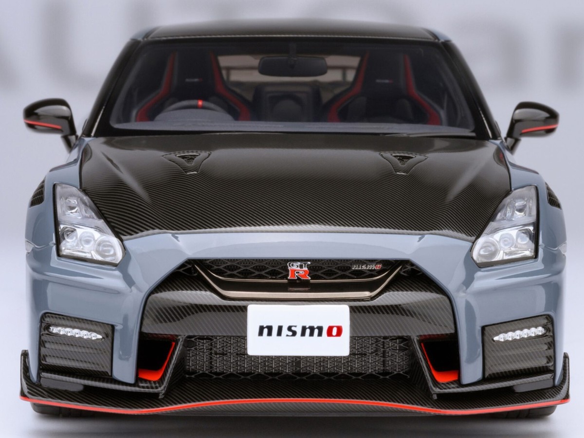 2022 NISSAN GT-R (R35) NISMO RHD STEALTH GRAY 1/18 MODEL CAR BY