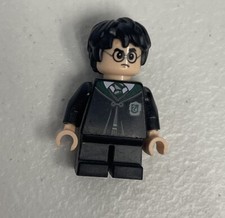 Harry Potter, Slytherin Robe - 7638 - hp285 LEGO  Minifigure