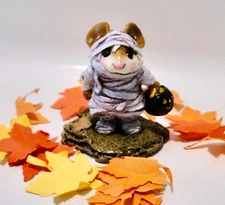 Halloween Wee Forest Folk MUMMY MOUSE w/BLACK JACK-o-LANTERN