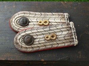 German WW1 Heer Infantry Leutnant's Shoulder Boards (Jäger-Bat.Nr.8) Original