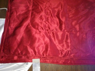 THXSILK 100% Mulberry Silk Cooling Throw Blanket, Lightweight, Red 53''x70''