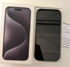 Apple iPhone 128 GB Schwarz Titan