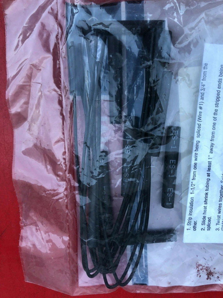 CONECTOR MÓDULO DE CONTROL LIMPIAPARABRISAS MOTORCRAFT PARA FORD EXPLORER 1995-2001 Foto 2 de 3