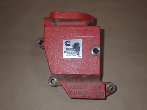 Cummins X15 ISX15 Diesel Engine Thermostat Housing 3682667 Truck ISX Peterbilt