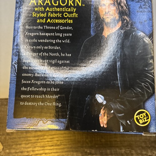 Toy Biz Lord of the Rings Aragorn Special Edition 12" Action Figure 2003 In Box - Picture 8 of 12