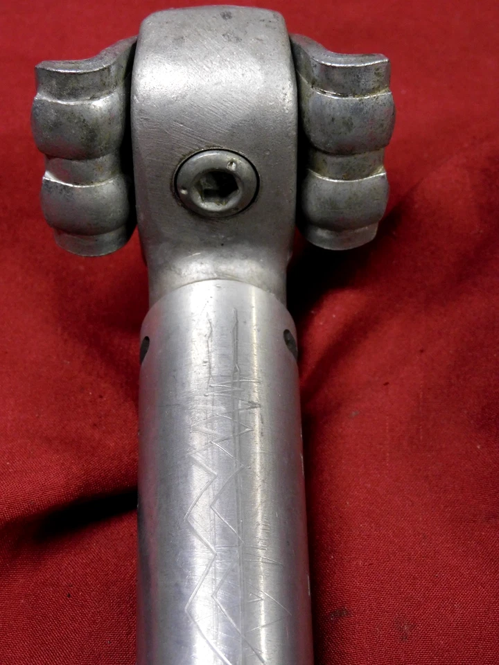 Tija de sillín vintage Sakae CR 27,2 mm aleación plateada 230 mm de largo Foto 3 de 4