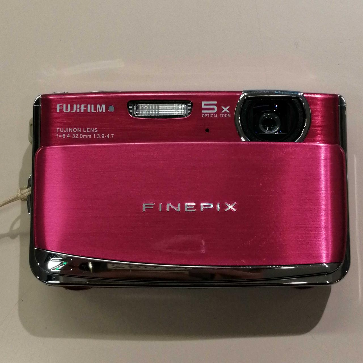 Fujifilm FINEPIX Z70 Pink Red 12.2MP 5x Zoom Compact Digital