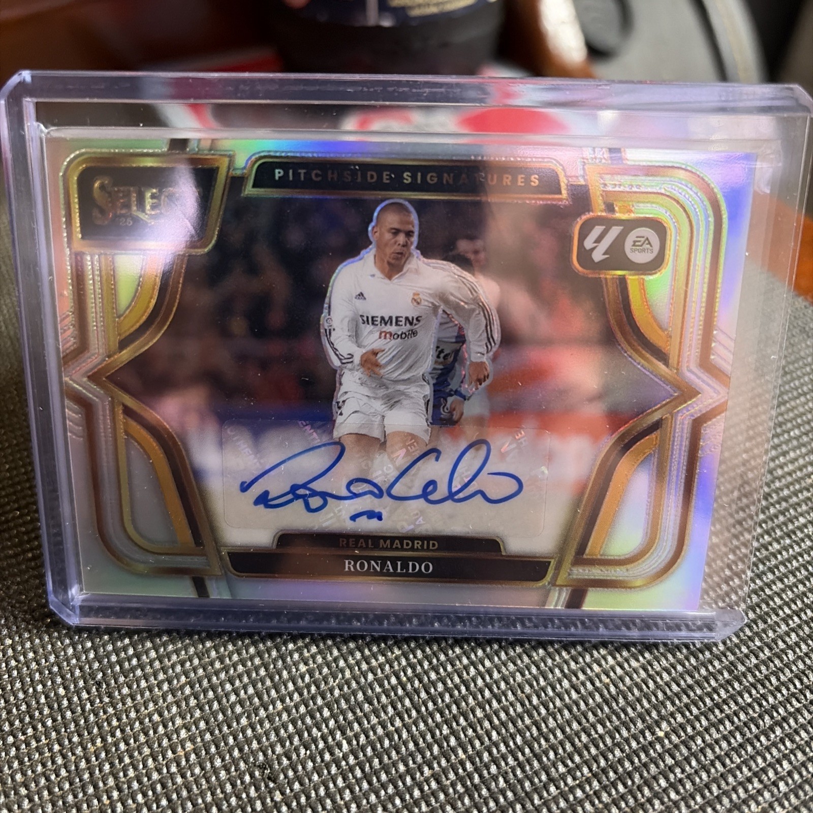 2025-26 Panini Select La Liga Ronaldo  Pitchside Signatures Auto R9 Real Madrid view 5