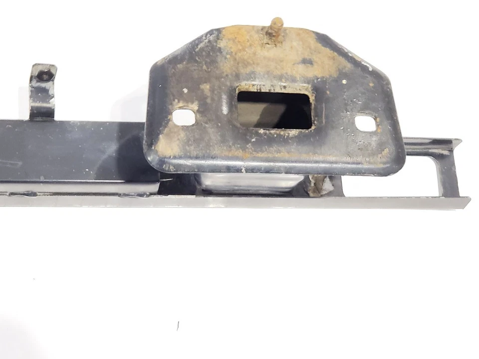 Dodge Promaster 2500 2014 2024 OEM barra de impacto trasera Foto 2 de 4