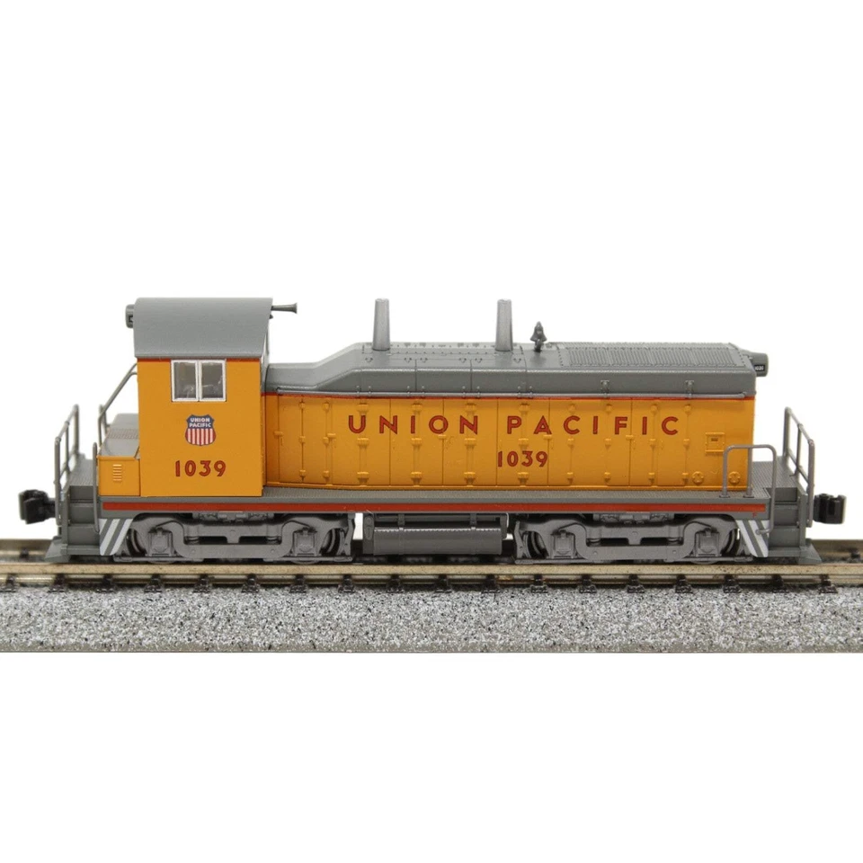 N Kato 176-4380 NW2 Diesel Locomotive Union Pacific UP 1039 DC - Image 4 of 4