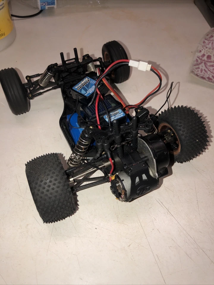 Team Losi Sport 迷你滚轮底盘零件带 ESC 无遥控器 01 — 第 4/4 张图片