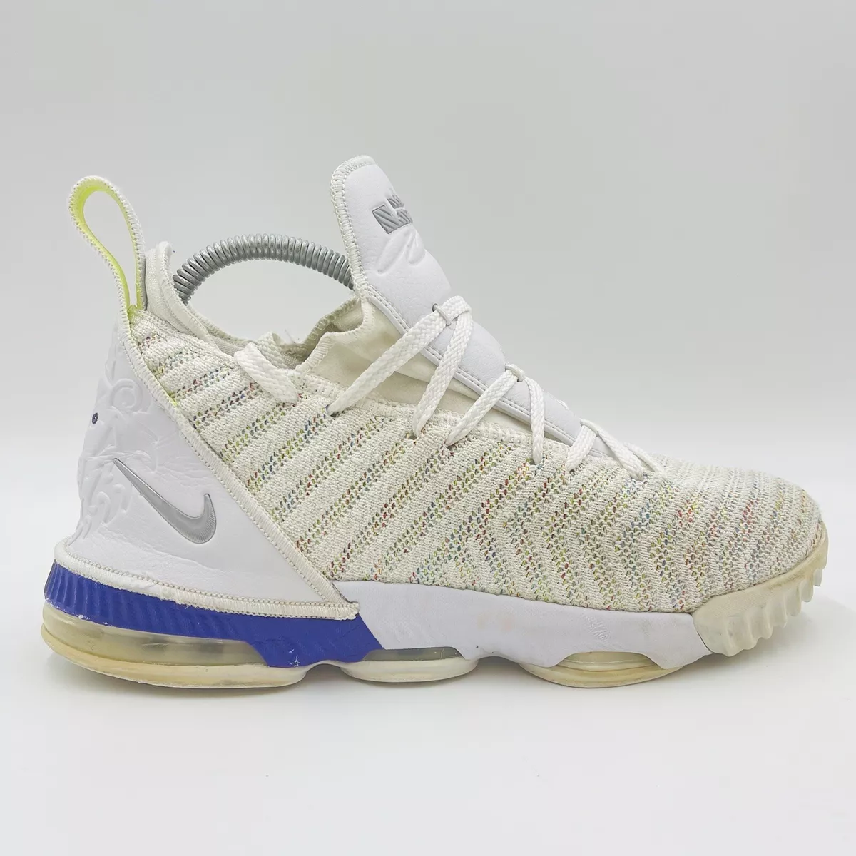 Lebron xvi 2025 buzz