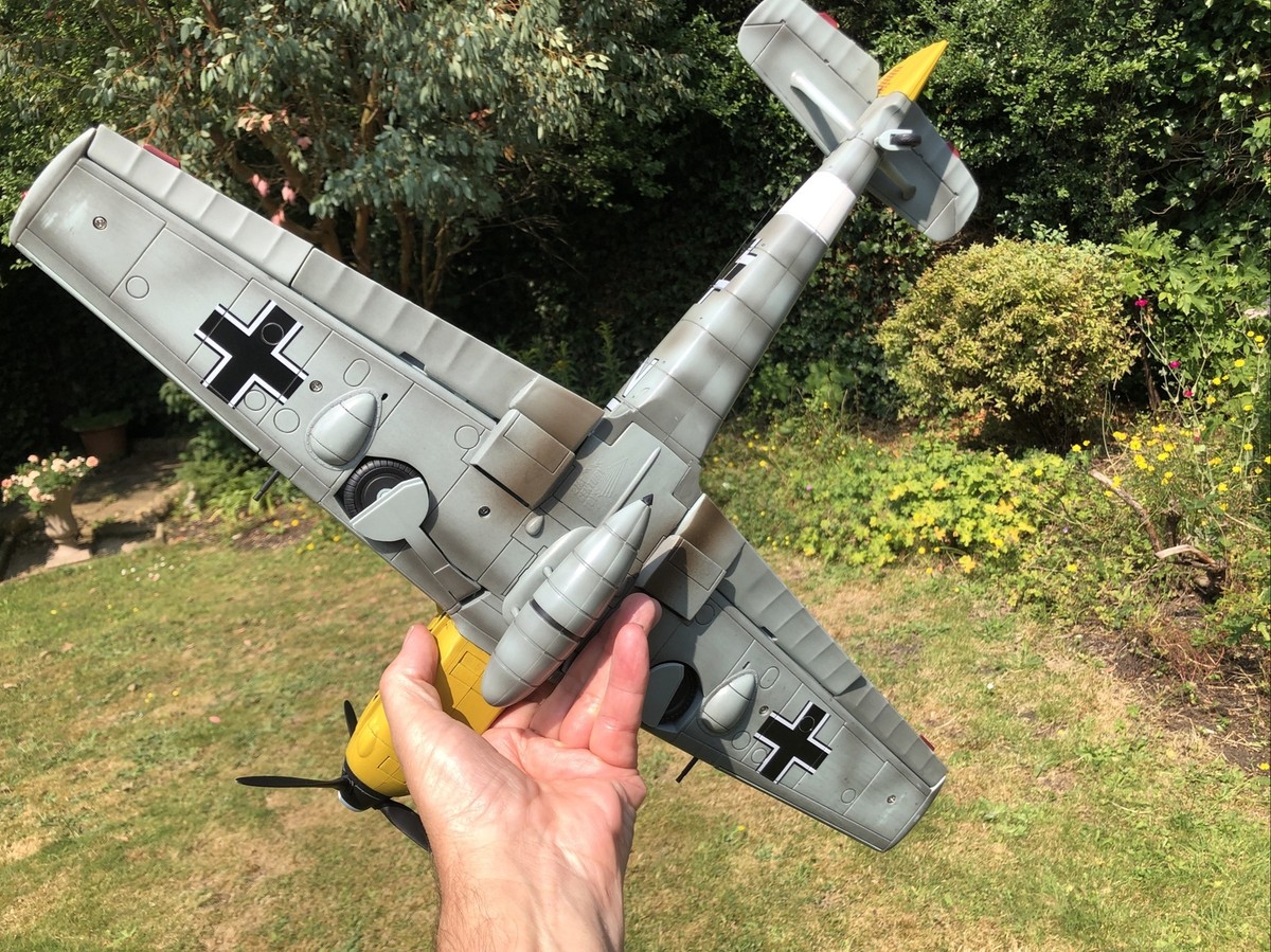 21st センチュリートイズ メッサーシュミット ME-109E-4 21St Century Toys ME109 Messerschmitt German Fighter