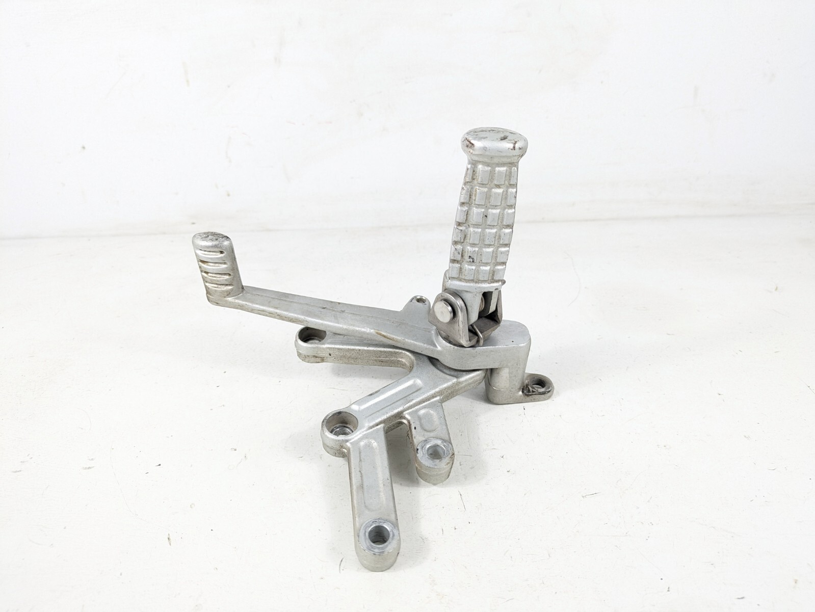 1999 Triumph Speed Triple 955i Right Foot Rest Brake Pedal Peg