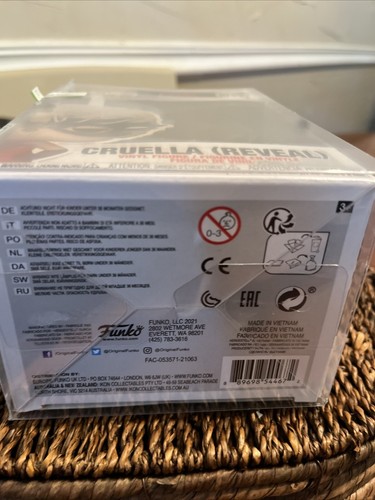 Funko Pop! Vinilo: Disney - Cruella (Revelar) #1039 Se envía con protector - Imagen 8 de 12