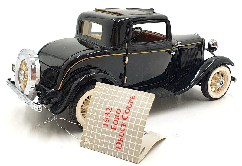 Franklin Mint 1/24 Scale B11TQ11 - 1932 Ford Deuce Coupe