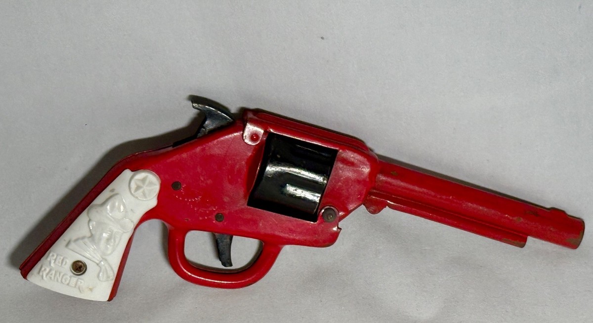 Red Ranger metal Toy Cap-gun children vintage 1950's ? Color is Red Ranger metal Toy Cap-gun children vintage 1950's ? Color is