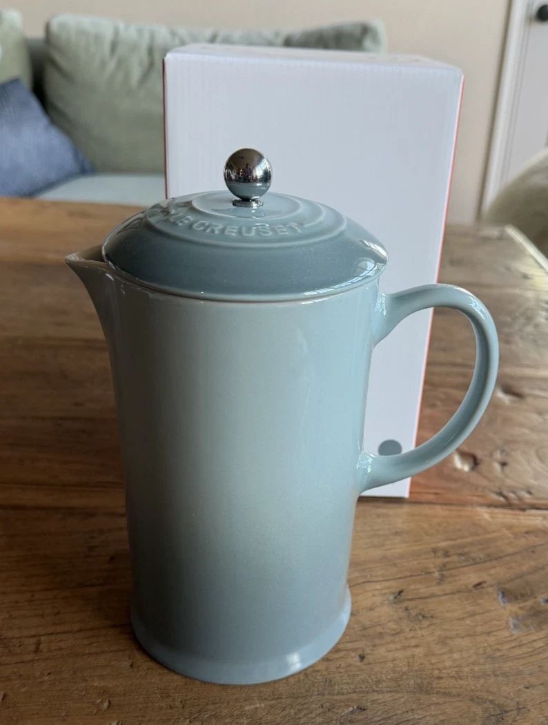 Le Creuset Stoneware 34 oz 1 Liter French Press Sea Salt NEW