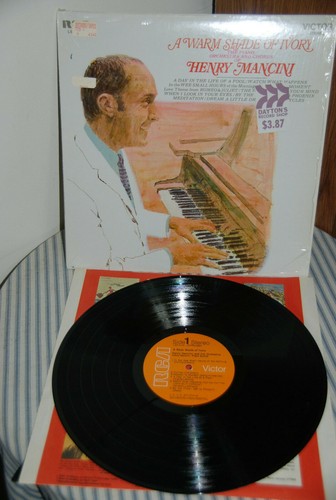 Vintage Vinyl Album -- Henry Mancini - A Warm Shade of Ivory -- RCA VIctor
