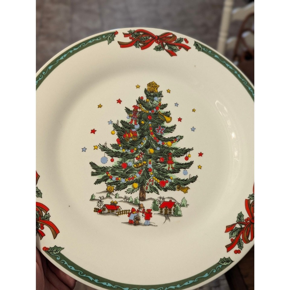 Set of 2 Christmas in the Park Porcelain Ware 10.5" dinner plates