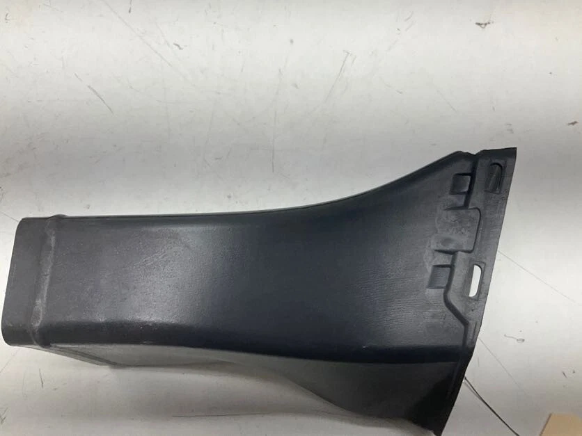 BMW 535XI 2008 sedán freno delantero izquierdo refrigeración conducto de aire compatible con 08-10 BMW 528i OEM+ Foto 3 de 4