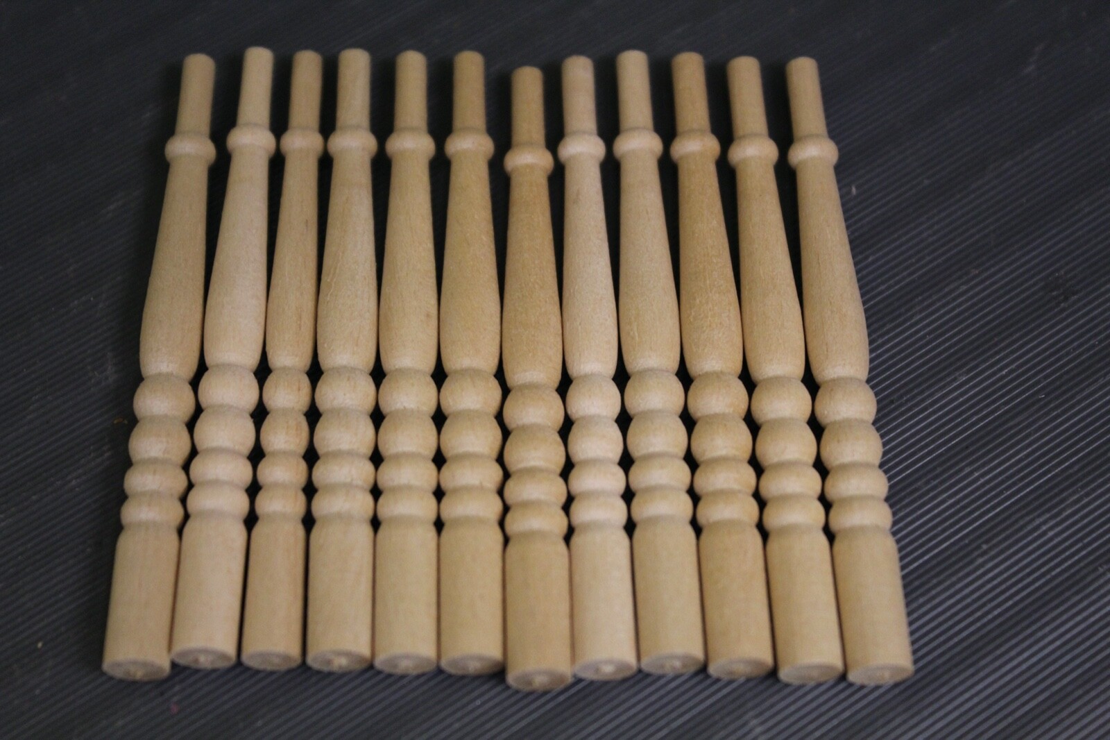 DOLLS HOUSE MINIATURE ( 1/12 th STAIR SPINDLES eBay