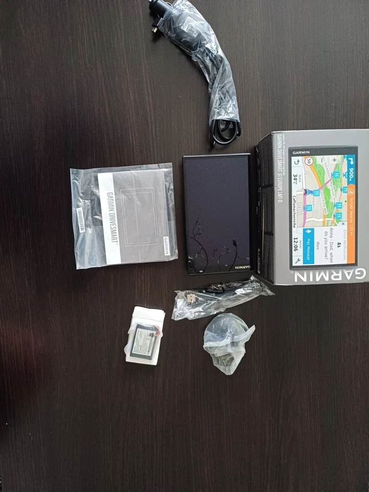 Garmin DriveSmart 61 LMT-D Europa 6,95 Zoll GPS-Navigationsgerät Schwarz - Bild 2 von 4