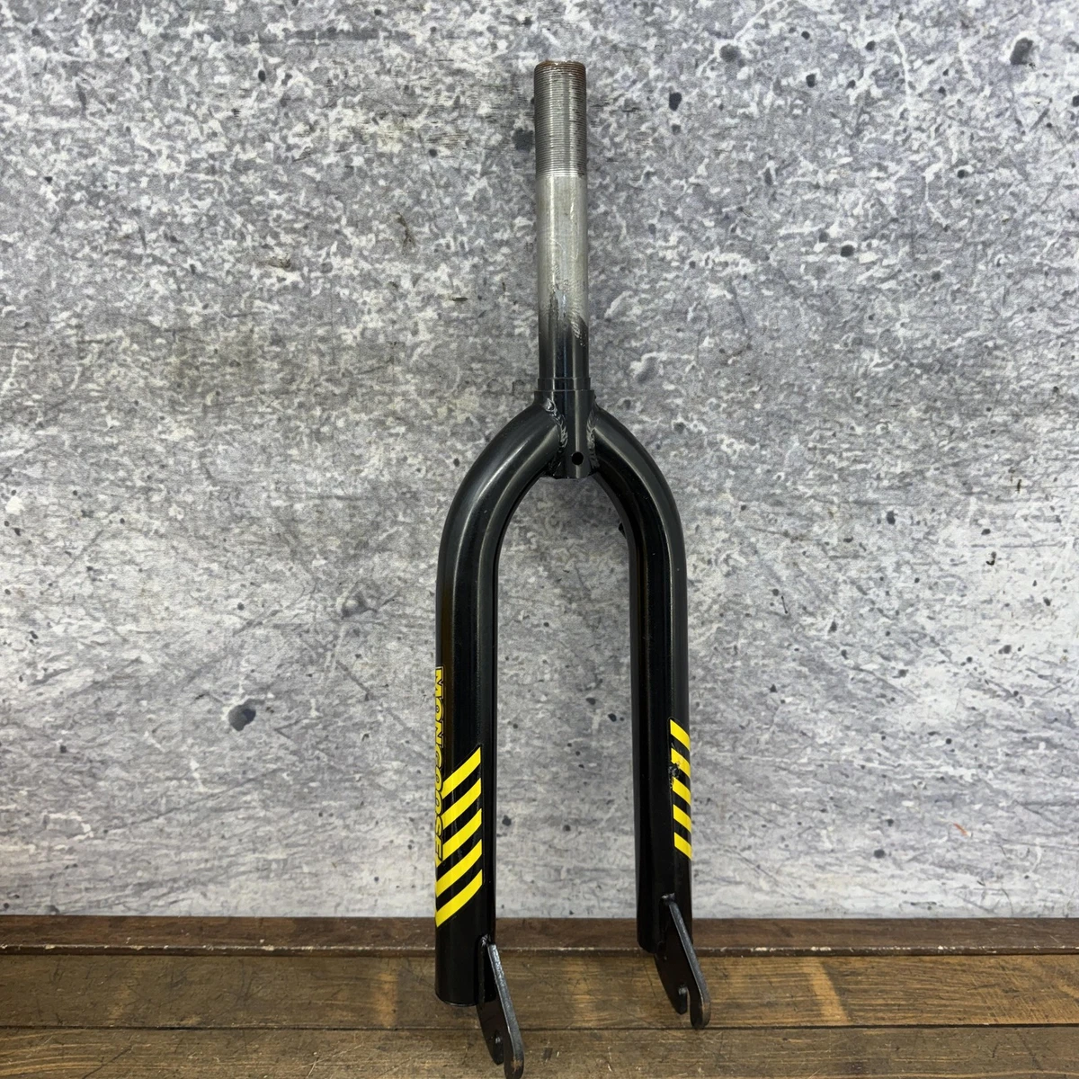 Mongoose 1 in-Threaded Bicycle Forks for sale | eBay