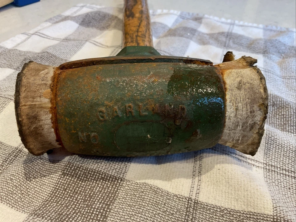 Garland Saco, Maine No. 4 Split Head Rawhide Mallet - Image 3 of 4