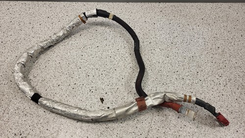 BMW G20 320d, Kabel Anlasser-Stützpunkt B+, 12428476015, 8476015