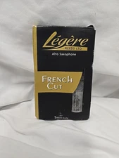 Legere Reeds Ltd. French Cut Alto Saxophone Reed - 3.0 Carrying Case 1ct New