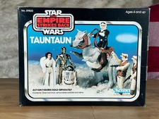 Star Wars Vintage Kenner Tauntaun with Acrylic Case and Inserts 1980