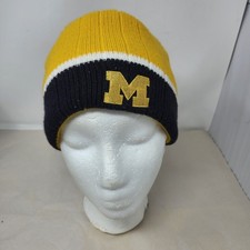 University of Michigan Wolverines Reversible Winter Beanie Hat